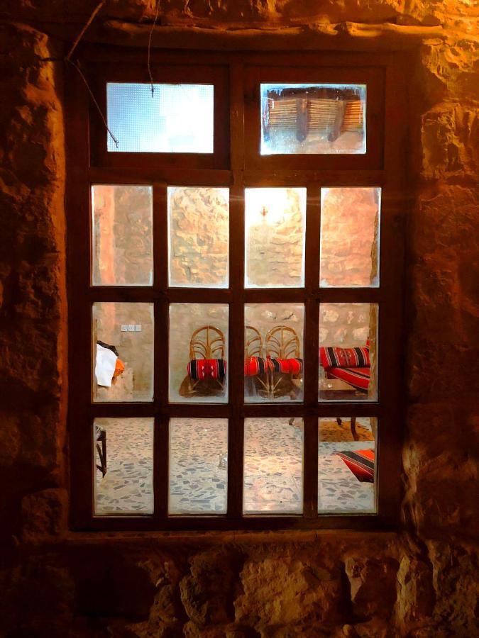 The Orient Home Wadi Musa Exterior foto